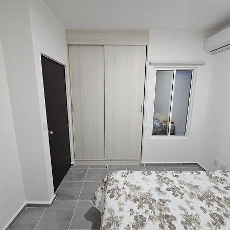 Comodo Departamento En بلايا ديل كارمن المظهر الخارجي الصورة