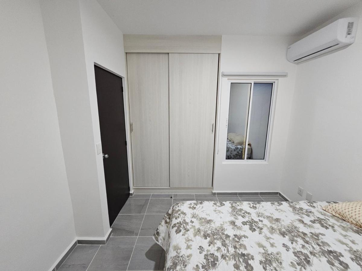 Comodo Departamento En بلايا ديل كارمن المظهر الخارجي الصورة